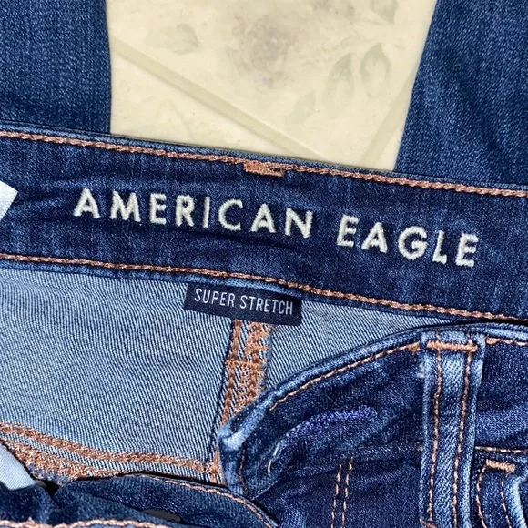 5/$25 AMercian Eagle highest rise jegging - Picture 4 of 6